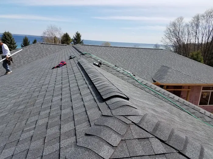 Custom Quality Roofing Picture 1