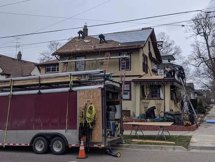 HERE Home exterior Restoration Experts LLC Picture 10