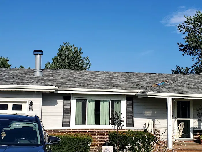 Bradley Roofing LLC Picture 1
