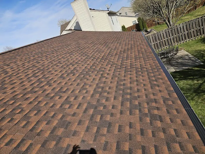 ER Roofing And Cleaning LLC Picture 1