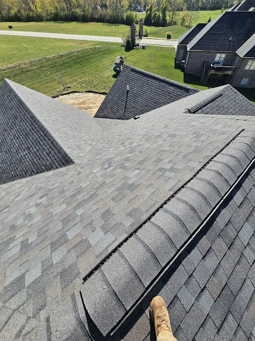 ER Roofing And Cleaning LLC Picture 2