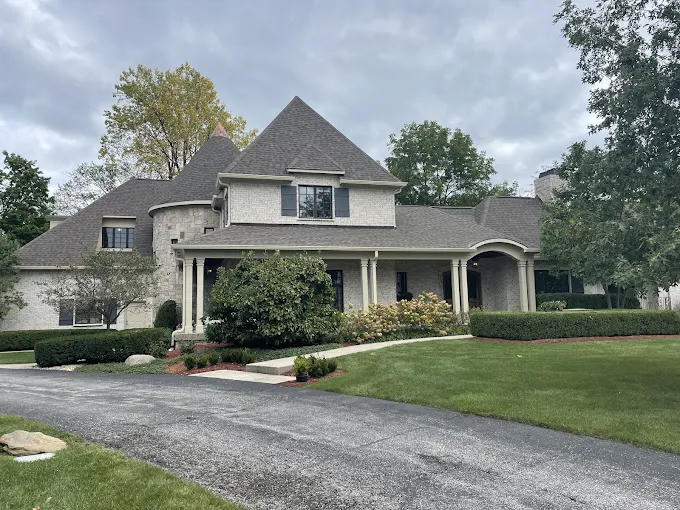 The Roof Squad Picture 5