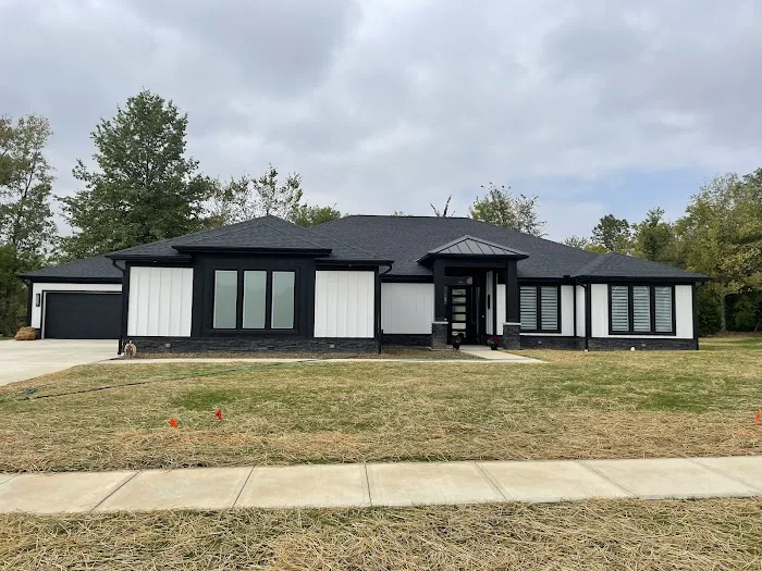 GMT Roofing Inc Picture 2