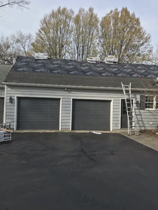 Bob's Roofing Company, Inc. Picture 4