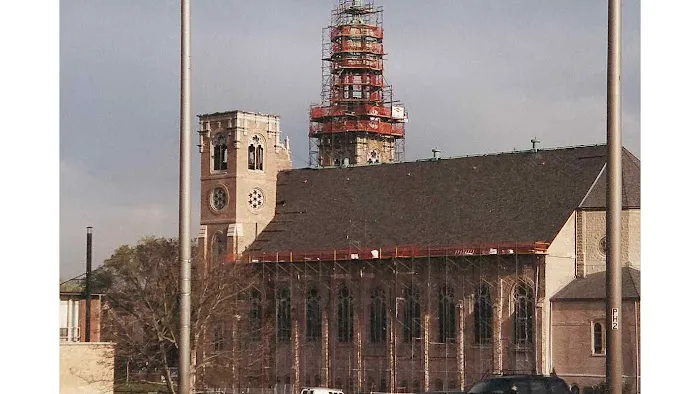 PM Roberts Roofing & Remodeling Picture 1