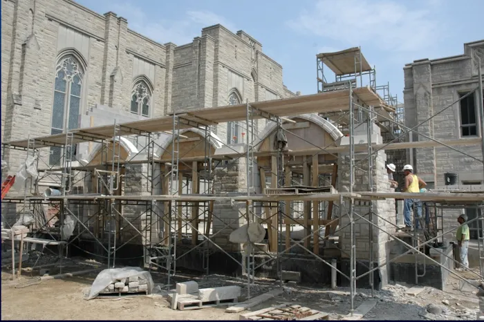 PM Roberts Roofing & Remodeling Picture 4