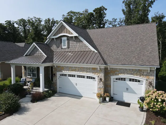 Reliance Roof Troop Picture 9