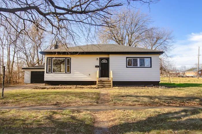 Ivan's Roofing and Remodeling Picture 7