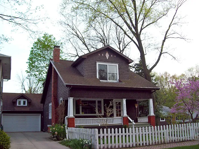 White Roofing & Contracting Picture 3