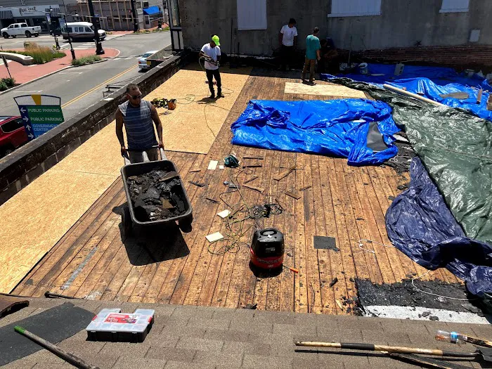 M.Y. ROOFING LLC Picture 9