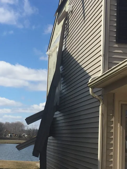 Restoration & Exteriors Corp Picture 1