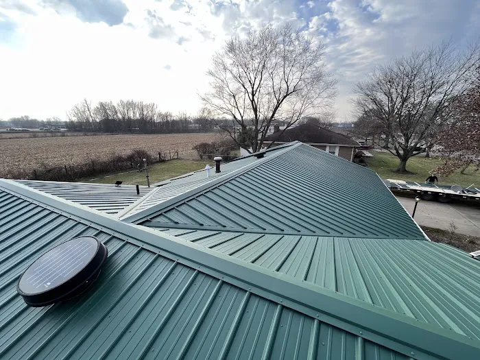 Straightline Builder (Metal Roofing) Picture 2