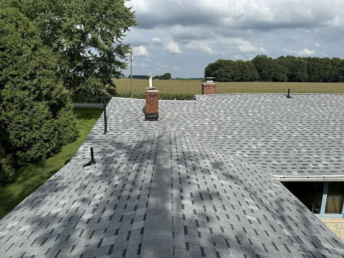 Shoemaker construction Picture 1