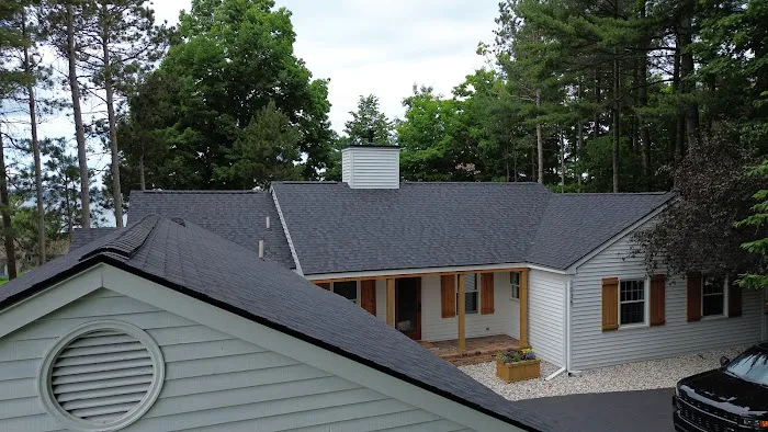 Big Top Roofing, Siding, and Dumpster Rental Picture 5