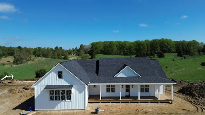 Big Top Roofing, Siding, and Dumpster Rental Picture 10