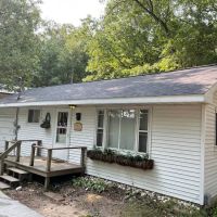 Shoreline Roofing & Gutters LLC ico