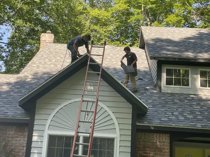 Schmidt Roofing & Construction Picture 8