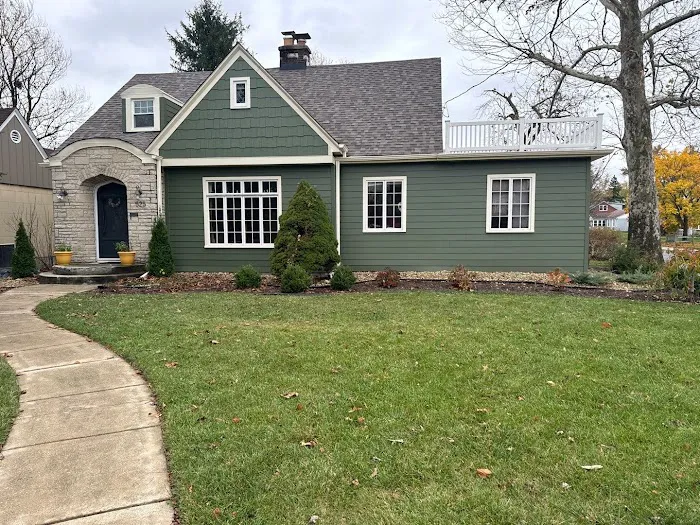 Eenigenburg Exteriors Picture 13