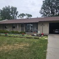 White Roofing Service - Champaign / Savoy ico