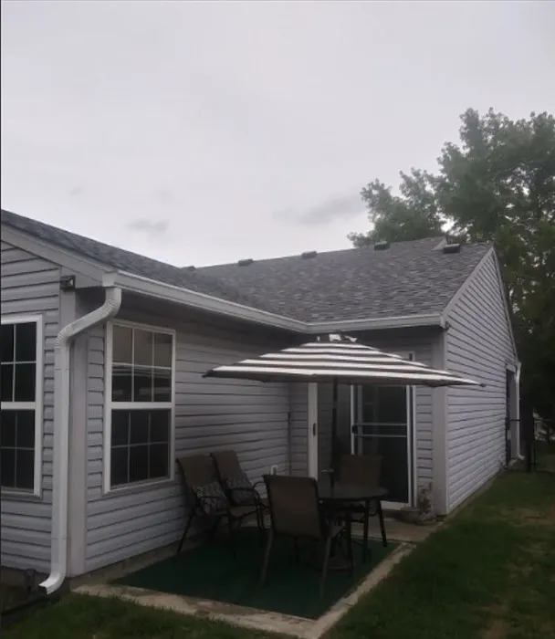 R W Roof Systems Inc Picture 4