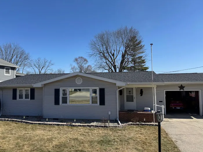 Buckeye Roofing & Maintenance Picture 6