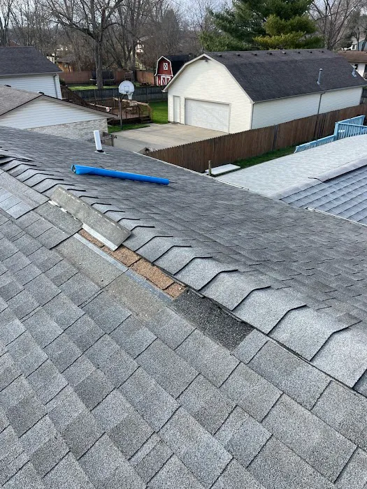 Spartan Roofing & Renovations LLC Picture 1