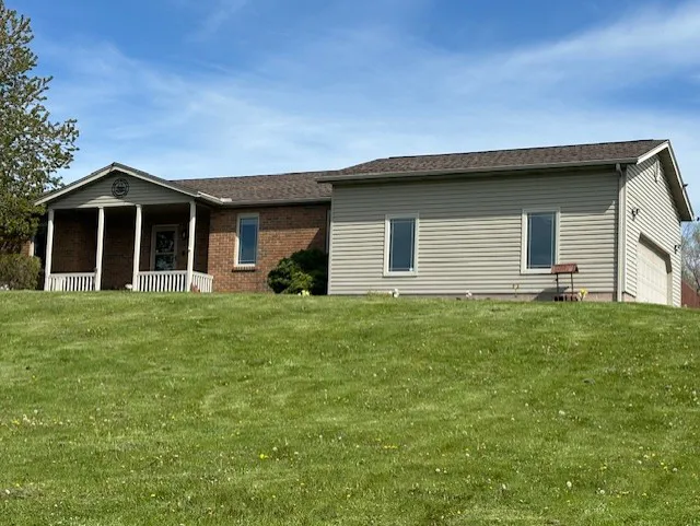 Hinkle & Van Dine Roofing, LLC DBA Hinkle Roofing & Exteriors Picture 1