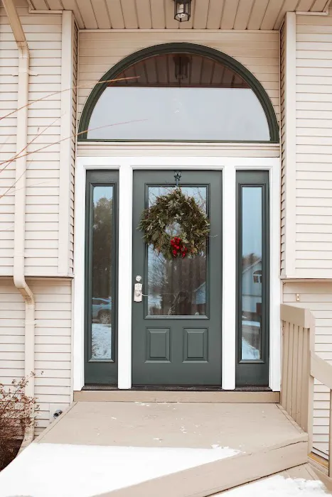 Midwest Exteriors LLC Picture 1