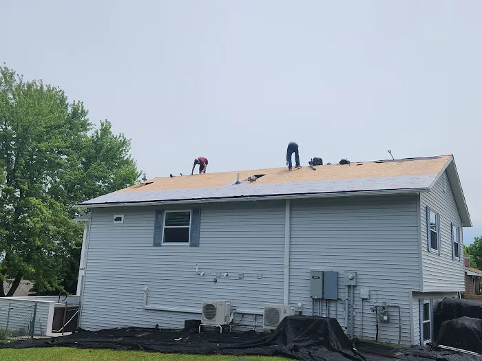 Midwest Exteriors LLC Picture 5