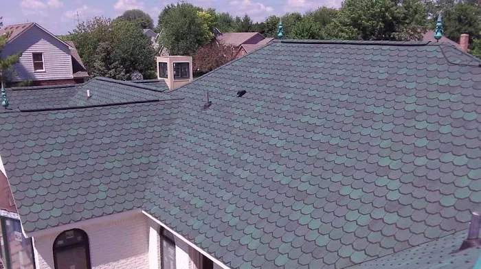 R & R Roofing LLC Picture 2