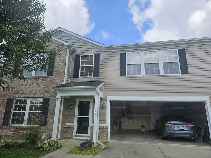 Amos Exteriors Picture 1