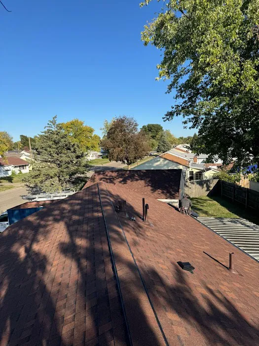 Reyes Quality Roofing Picture 6