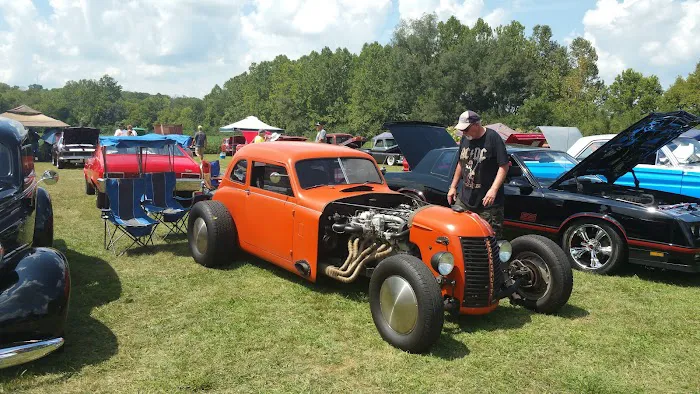 R Campbell Roofing Company Picture 1