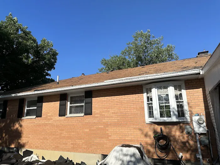 American Siding and Roofing llc Picture 1