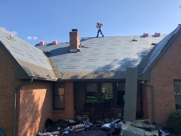 S&w roofing of ohio Picture 5