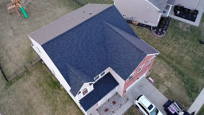 Avsten Roofing & Construction Picture 8