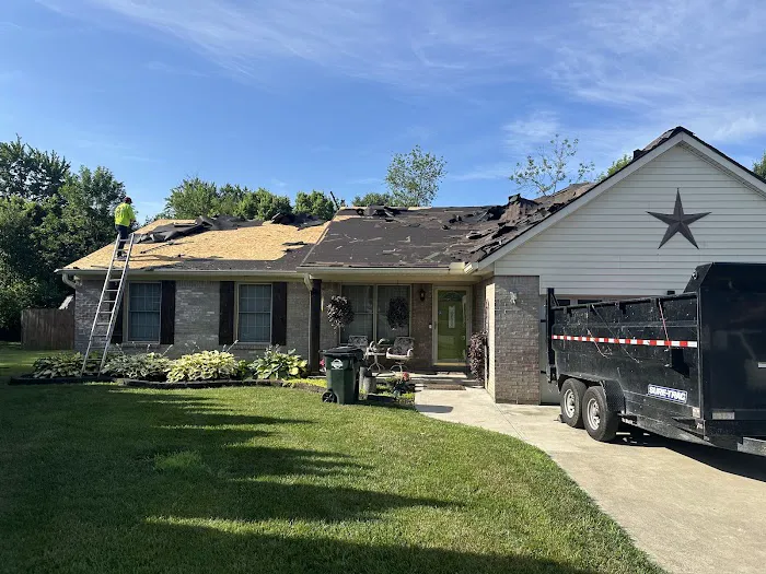 Castro Roofing and Siding LLC Picture 10