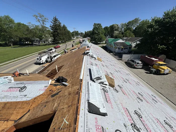 Spire Roofing & Exteriors LLC Picture 3