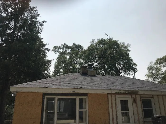 AAA Roofing LLC Picture 8