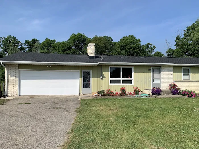 Perfectly SQ Exteriors Picture 5