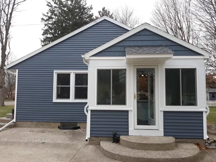 Perfectly SQ Exteriors Picture 8