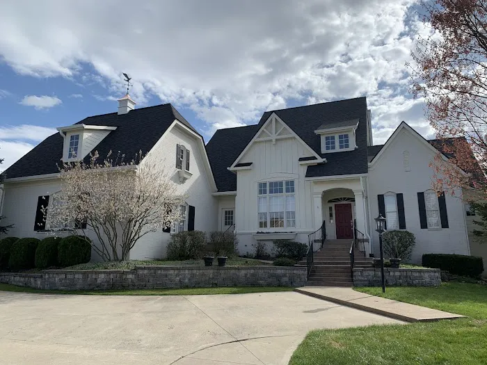 Porter Roofing & Restoration Picture 1