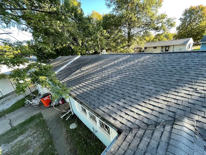 Tomahawk Roofing Contractors PLLC Picture 3