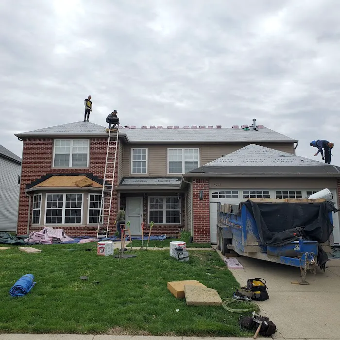 M&P ROOFING LLC Picture 4