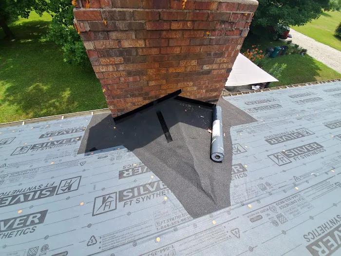 M&P ROOFING LLC Picture 8