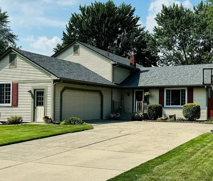 Coomer Roofing Company Picture 1