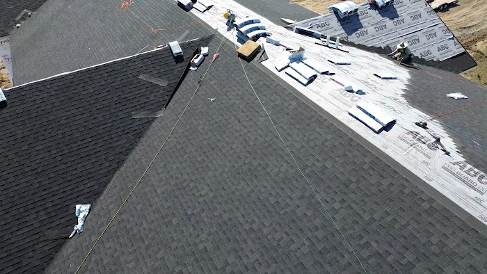 HOOSIER ROOFING & EXTERIORS Picture 2