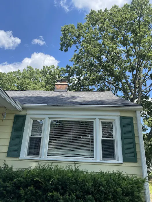 Reputable Roofing & Remodeling Picture 4