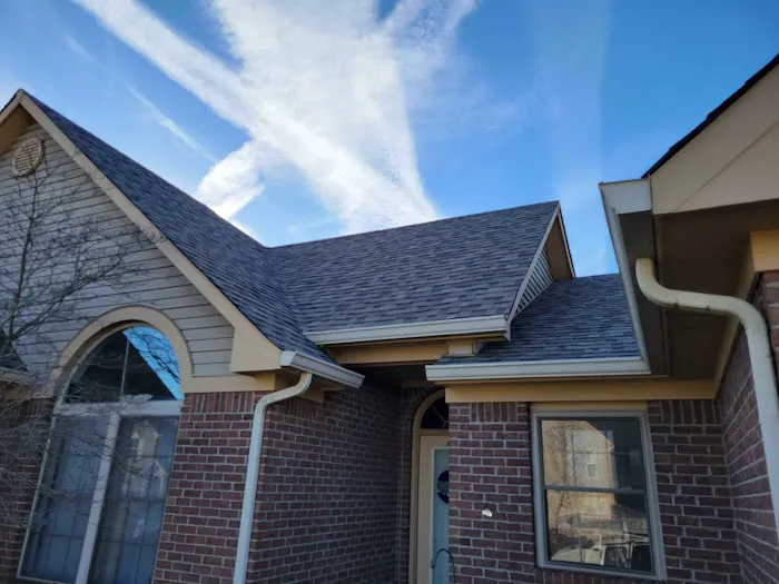 Curry Construction & Roofing Picture 3