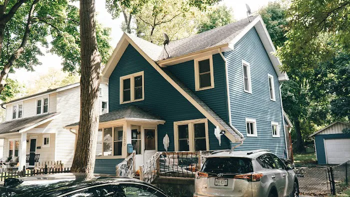 AlphaOne Exteriors Picture 2